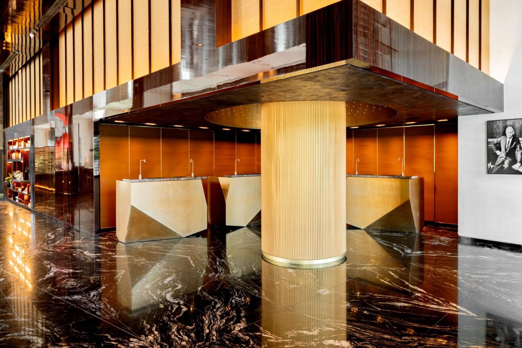 Hotel Four Seasons At Nacoes Unidas 5*