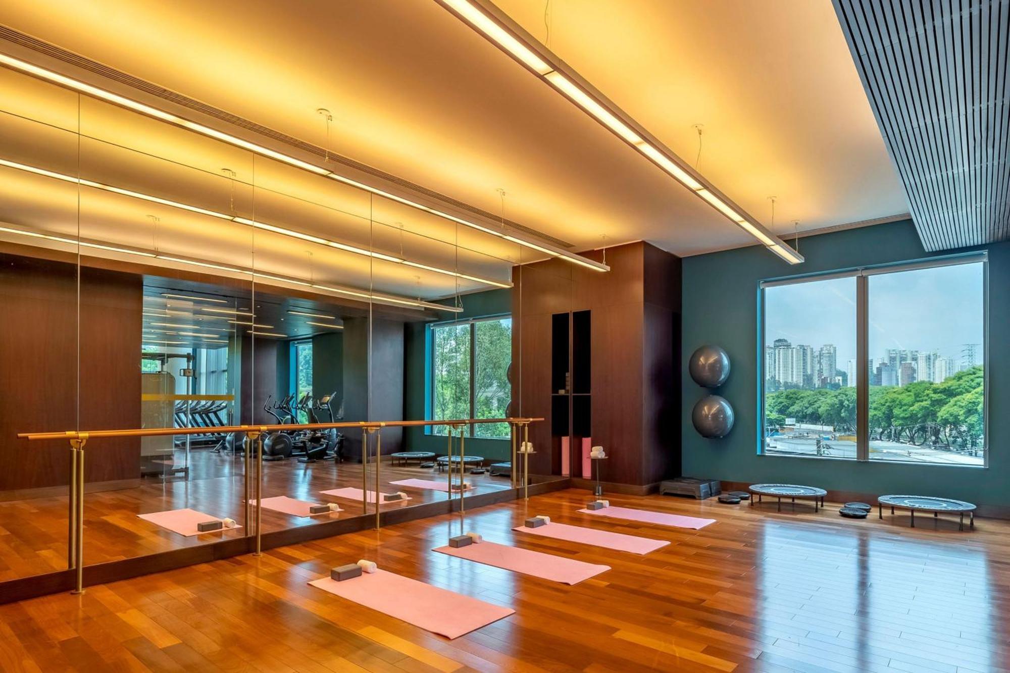 Four Seasons At Nacoes Unidas 5* São Paulo